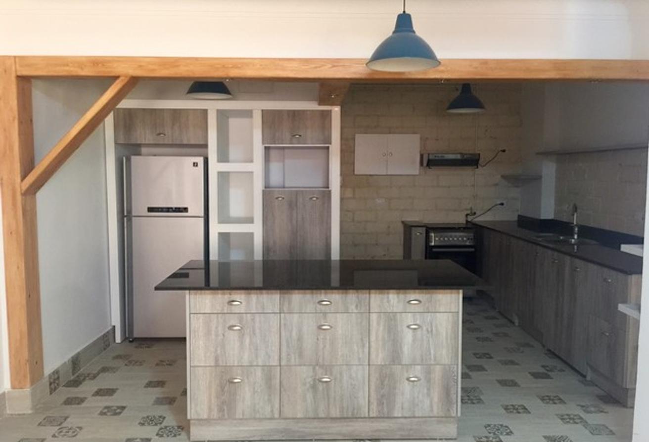 Furnished Modern Apartment In Sarayat El Maadi 
Modern apartment In Sarayat El Maadi 
Area size : 300 sqm
3  bedrooms
4  bathrooms
Acs 
Wifi 
Brand new building
Elevators 
Security 
Walking distance to the Frensh School & all facilities 
Walking distance to All restaurants & Shops
Long term only